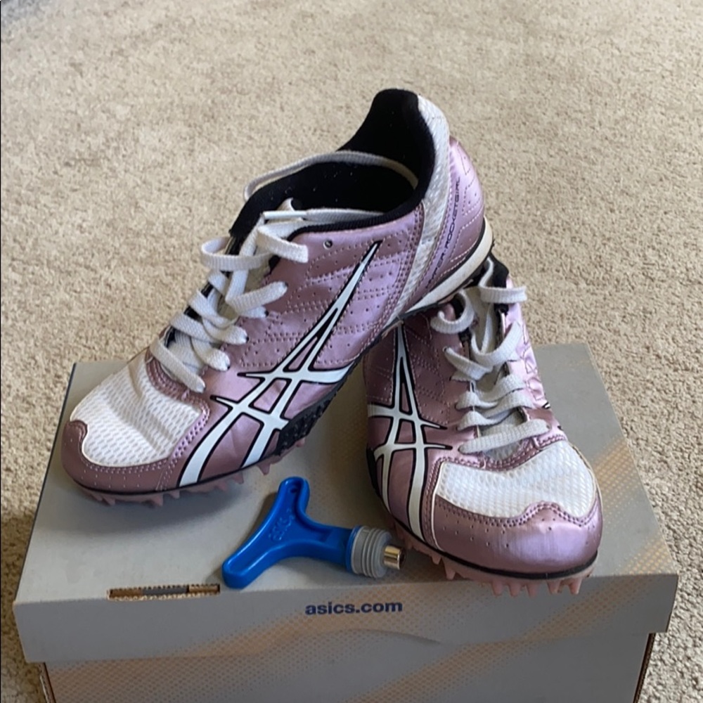 ASICS track spikes